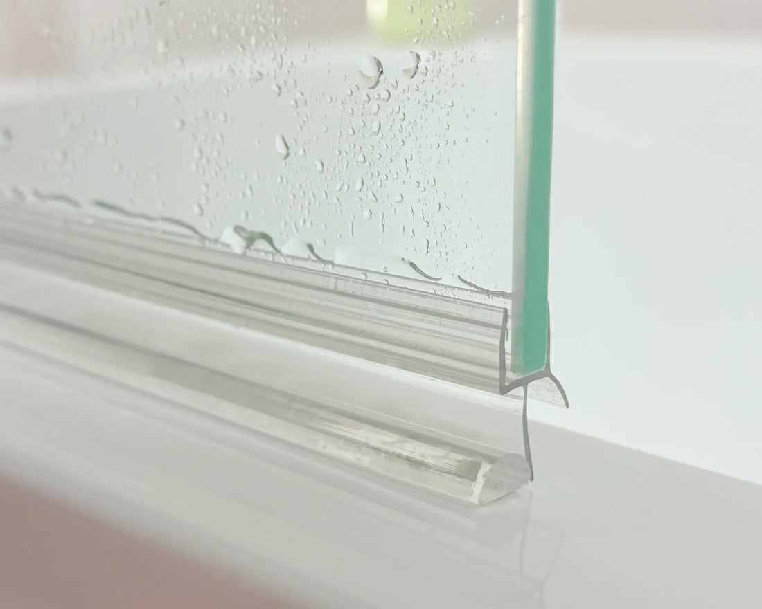 Should You Leave Shower Door Open or Closed? (The UK Guide)