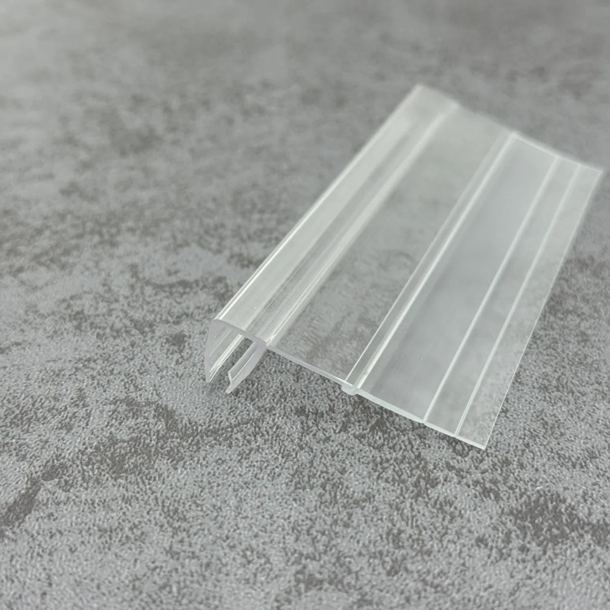 4-6mm Glass Sliding F-shape Seal Gap: 31-67mm F456S2535