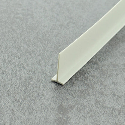 High-clarity close-up of a shower enclosures white vinyl framed shower door drip sweep (adapted from clear vinyl search intent), showcasing the uniform white matte finish, smooth surface, and flexibility of the VH007's 14mm fin, highlighting its resistance to ageing as an effective substitute for yellowed or hardened old seals to restore the tidy appearance of shower screen bases.