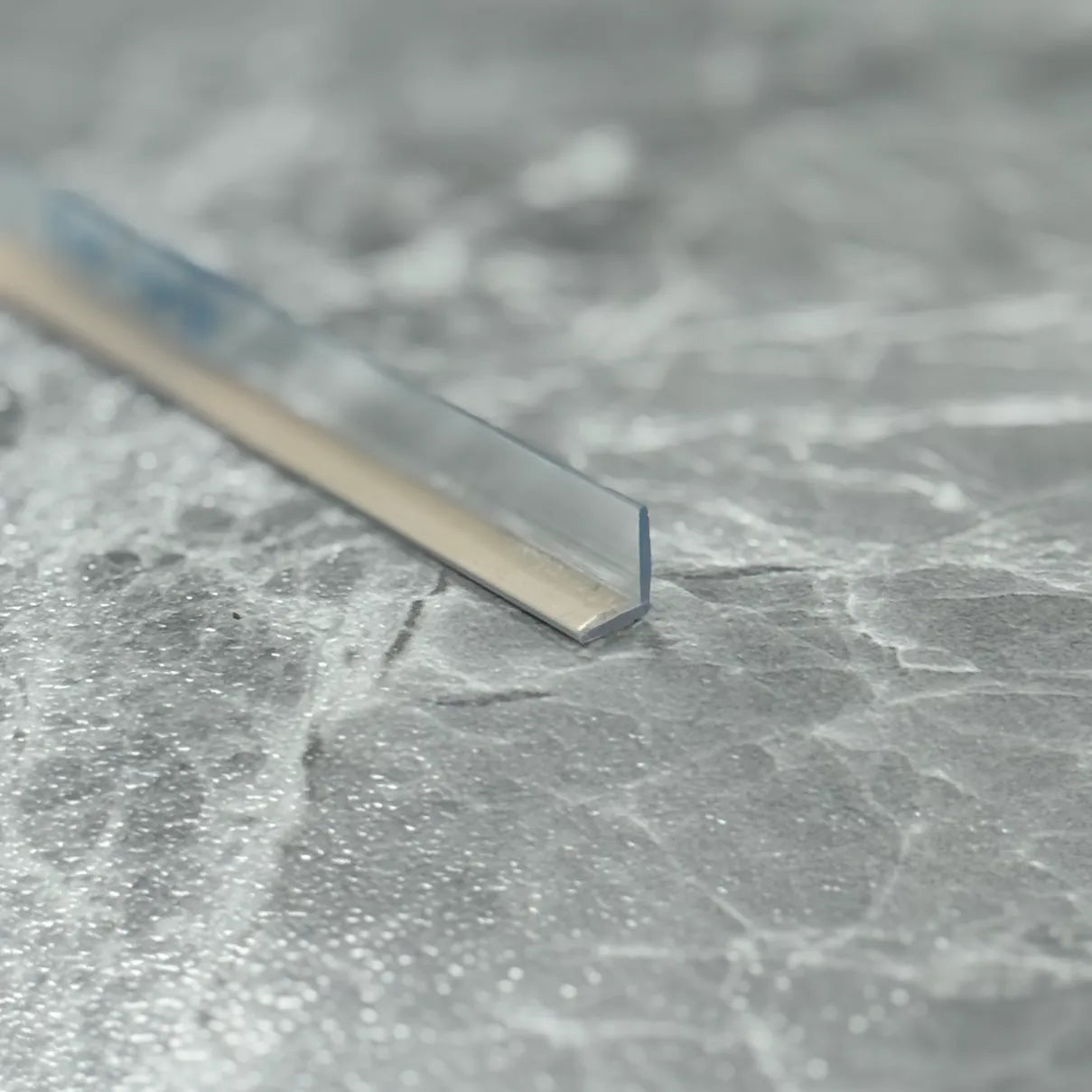 For Fixed Glazing Multi-purpose Bottom Vertical Seal RY2652